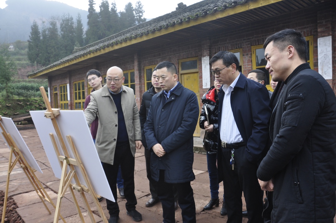 12月31日,县委副书记,县长宋良勇专题调研尖峰岭项目推进工作.